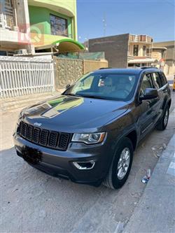 جیپ گراند شیرۆکی